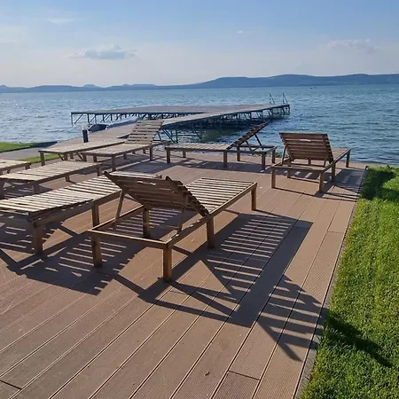 Platan With Lakeview Daire Balatonboglár
